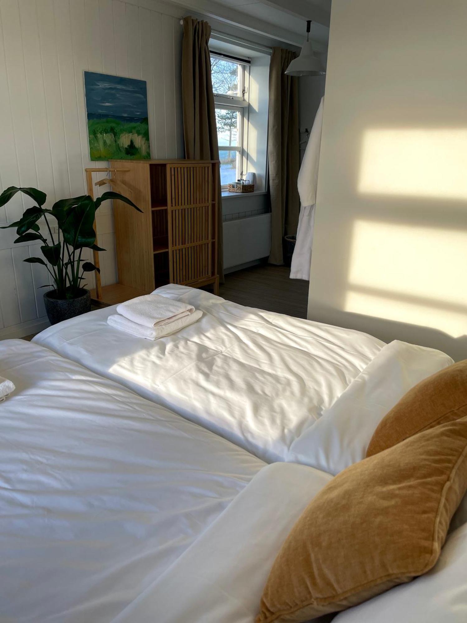 Gilbjerg Strandhotel Gilleleje Exterior foto